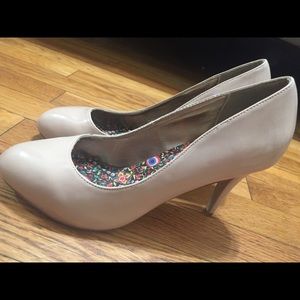 Madden Nude Heels